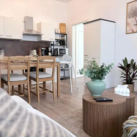 Terrasse Mit Grill Nahe Winterberg Bis 6 Gaeste